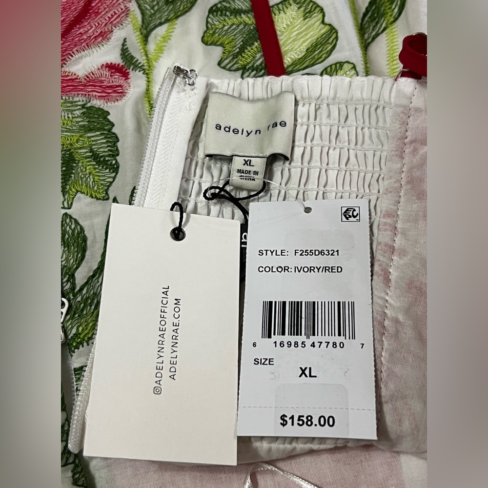 Adelyn Rae XL Fei Embroidered Floral Print V-Neck Sleeveless Sheath Mini Dress - Picture 11 of 11